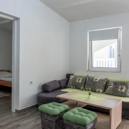 Tusla Apartment