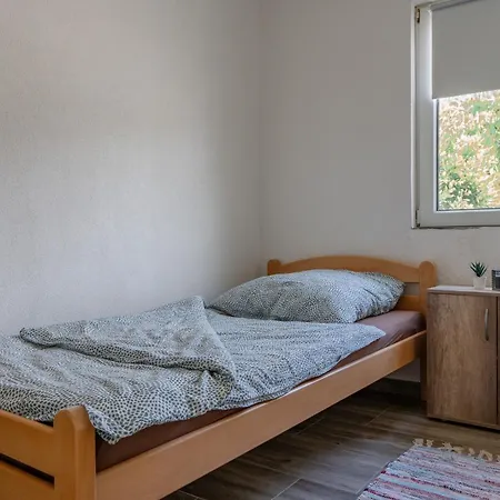 Tusla Apartment *